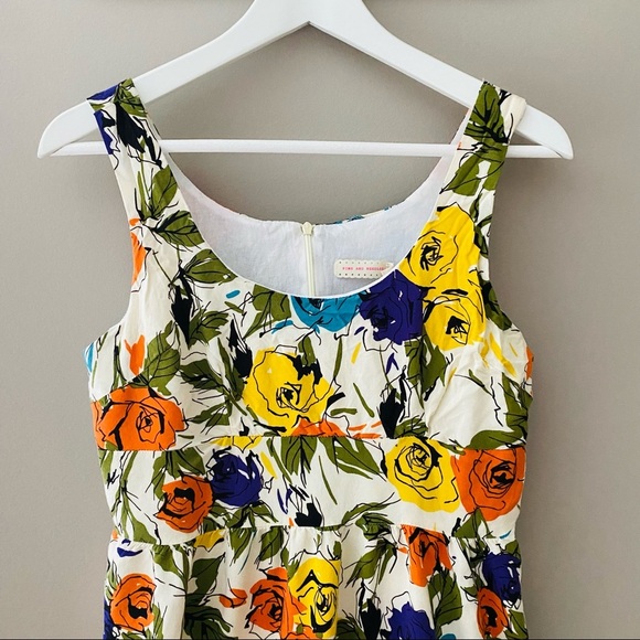 Pins and Needles Floral Print Mini Dress Sz 8 - Picture 2 of 8